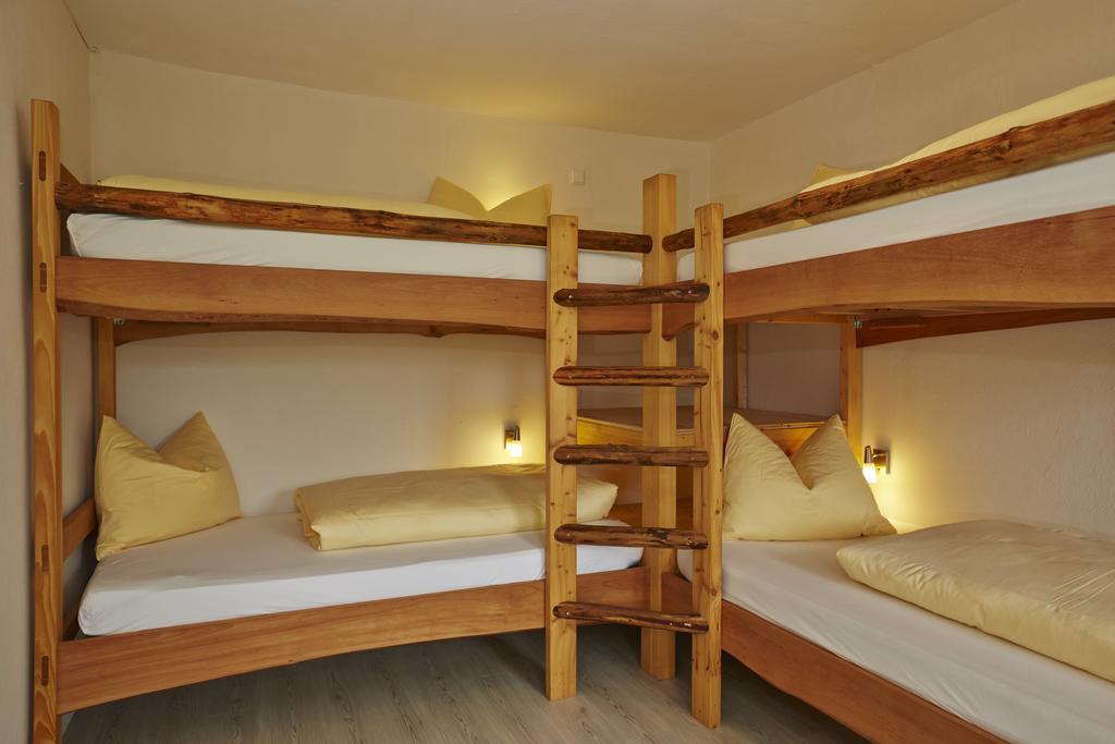 Igersheim Urlaubsreiterhof Trunk 아파트 객실 사진