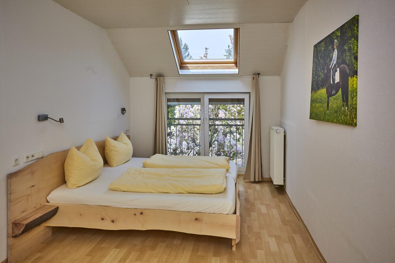 Igersheim Urlaubsreiterhof Trunk 아파트 외부 사진