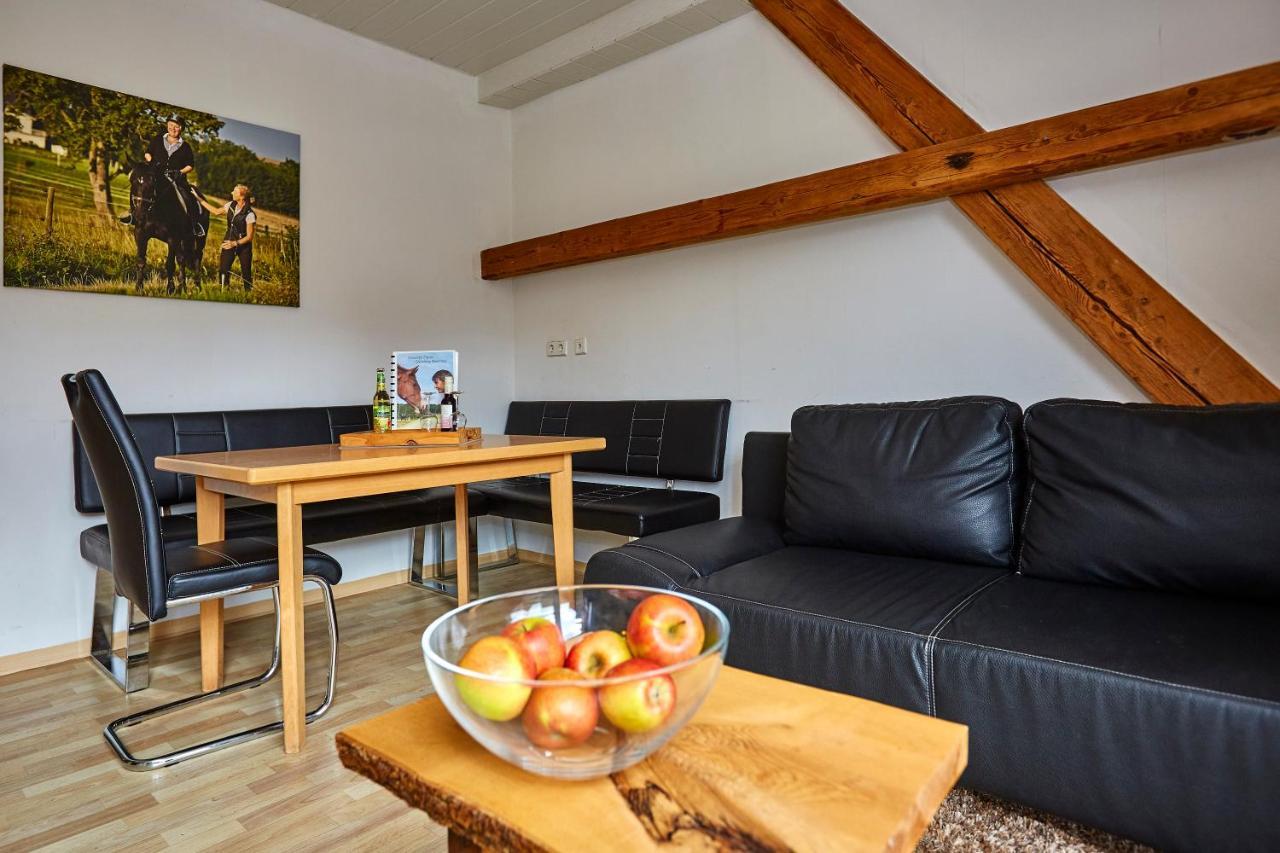 Igersheim Urlaubsreiterhof Trunk 아파트 외부 사진