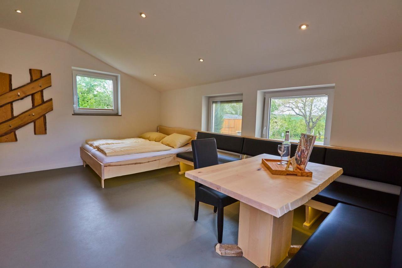 Igersheim Urlaubsreiterhof Trunk 아파트 외부 사진